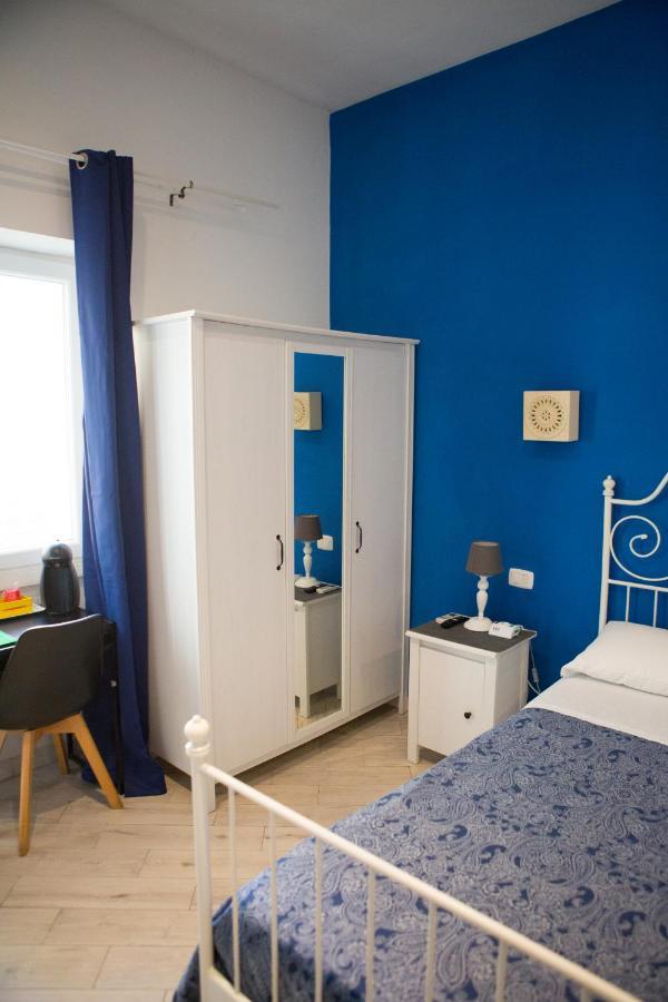 Lanzies Guesthouse Рим Экстерьер фото