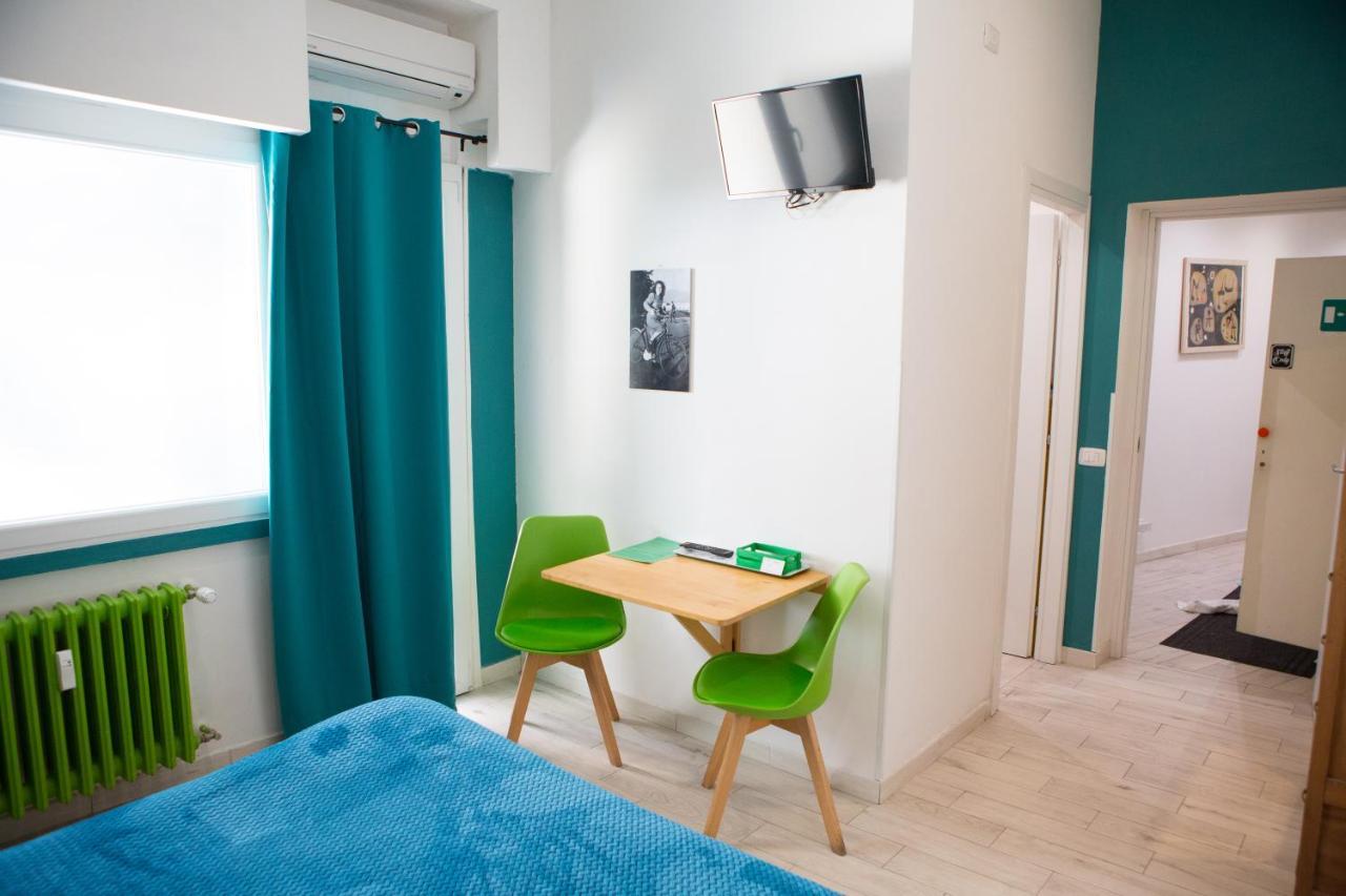 Lanzies Guesthouse Рим Экстерьер фото